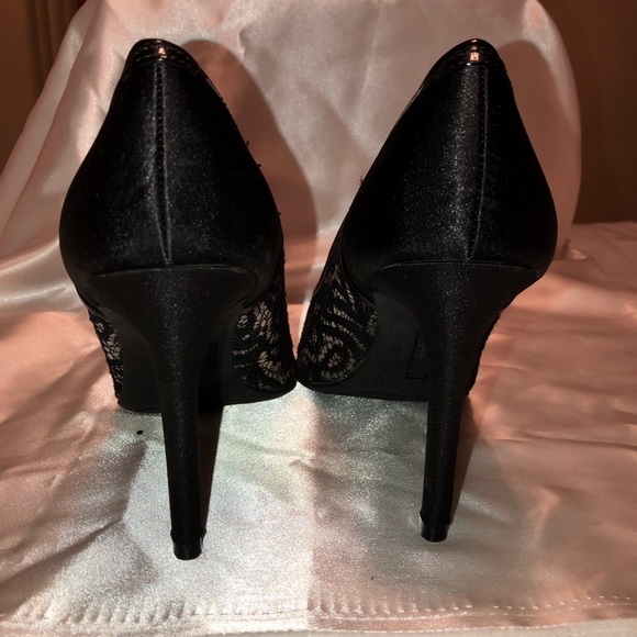 Phone - Picture 4 of 5